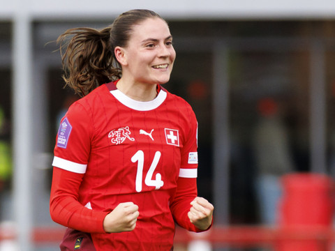 Smilla Vallotto signe à Wolfsburg