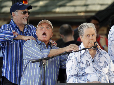 Décès de Brian Wilson, cofondateur des Beach Boys (famille)