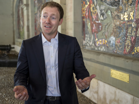 Un novice du MCG  vise le siège vacant au Conseil d'Etat