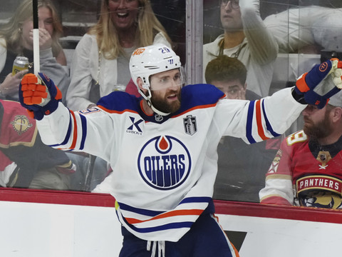 Leon Draisaitl relance la finale de la Coupe Stanley