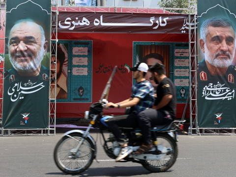 Iran: Israël poursuit ses attaques contre l'Iran et menace