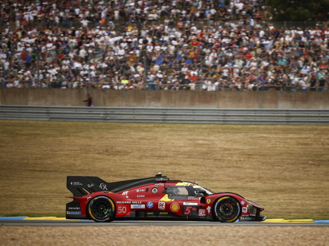 Ferrari contre Porsche: duel lancé aux 24 Heures du Mans