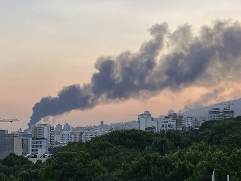 En attaquant l'Iran, Israël dit changer 