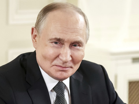 Poutine affirme que le réarmement de l'Otan n'est pas une 