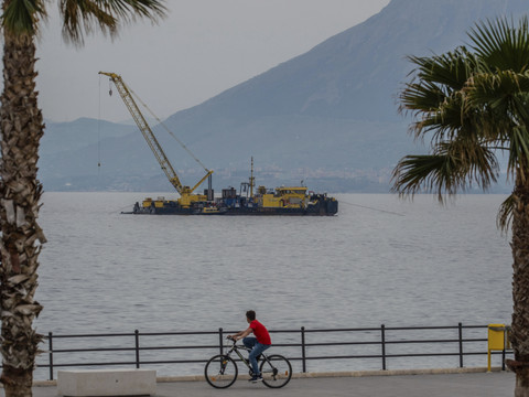 Sicile: l'épave de super voilier Bayesian remontée à la surface