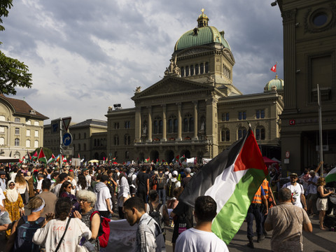 De 10'000 à 20'000 manifestants en solidarité avec Gaza à Berne