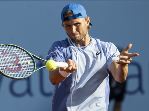 Deux Suisses passent le 1er tour des qualifs de Wimbledon