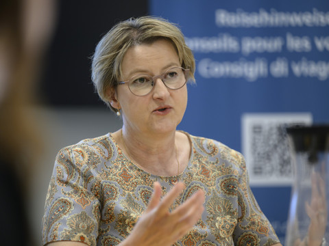 Appel à la responsabilité individuelle des voyageurs suisses