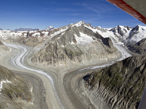 Un hélicoptère s'est écrasé sur le glacier d'Oberaletsch (VS)