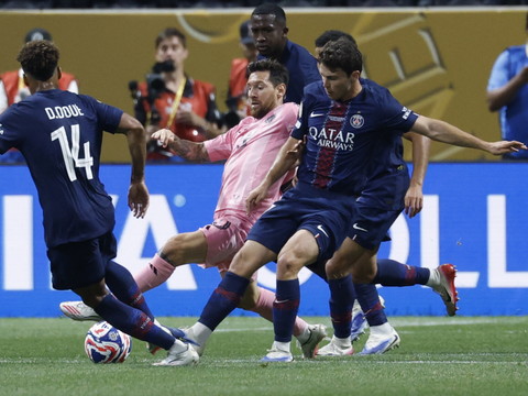 Le PSG écrase l'Inter Miami et rejoint les quarts de finale