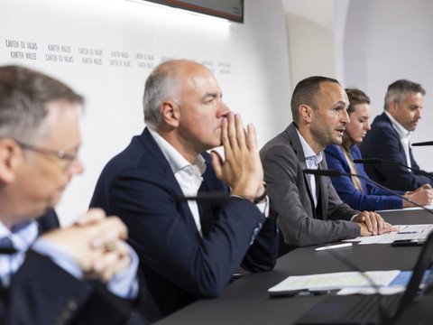 Valais: le gouvernement contre une modification de la Constitution