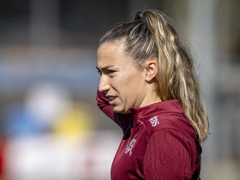 Equipe de Suisse: Luana Bühler forfait, Ballesté débarque