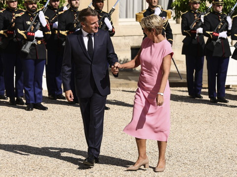 Karin Keller-Sutter et Macron parlent droits de douane à Paris