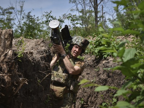 Washington stoppe des livraisons d'armes à l'Ukraine