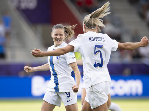 La Finlande bat l'Islande en ouverture