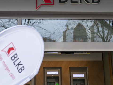 Plombée par radicant, la BLKB prend congé de ses élites