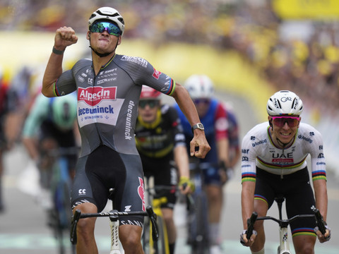 Tour de France: coup double pour Mathieu van der Poel