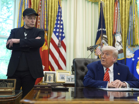Trump qualifie de 