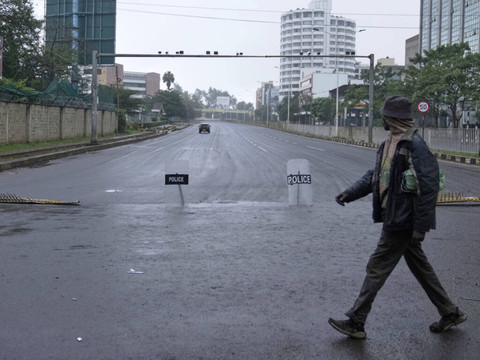 Au Kenya, tension et déploiement policier massif