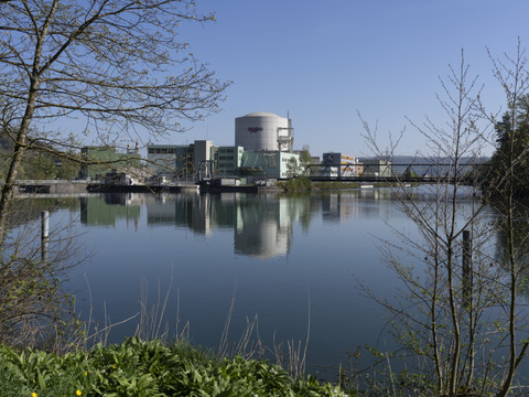 La centrale de Beznau redémarrée après le rafraîchissement de l'Aar