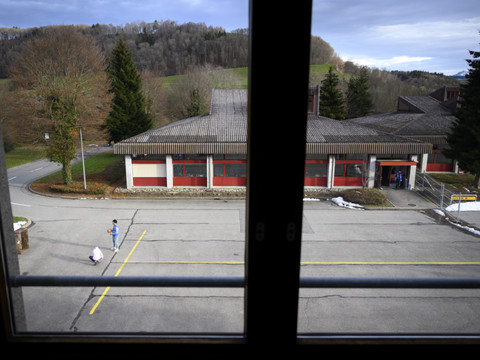 Le SEM rouvre trois centres fédéraux d'asile