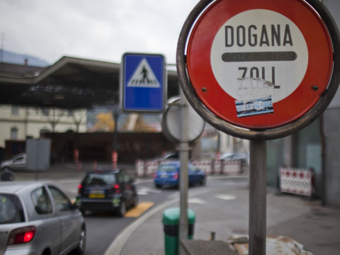 Des bons en euros pour lutter contre l'exode frontalier