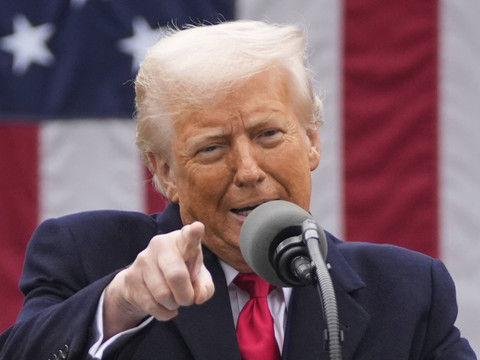 Trump annonce 30% de droits de douane pour le Mexique et l'UE