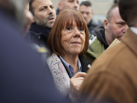 Gisèle Pelicot reçoit la plus haute distinction honorique française