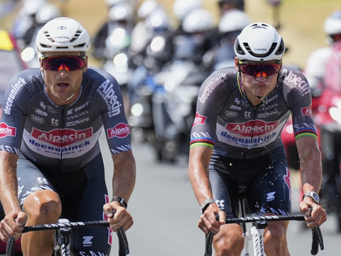 9e étape du Tour de France: Tim Merlier vainqueur à Châteauroux