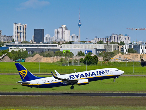 Ryanair: bénéfice plus que doublé au premier trimestre