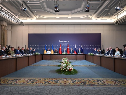 Russes et Ukrainiens s'accordent sur un échange de prisonniers