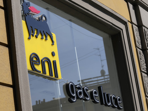 Eni à la peine après la baisse des prix du pétrole