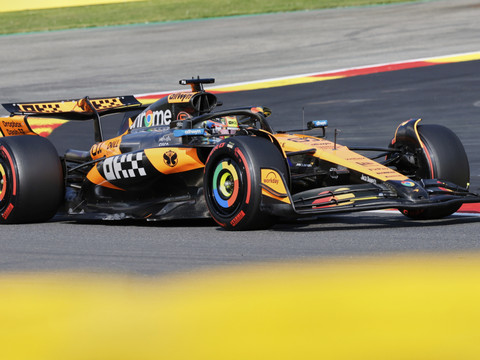 Piastri décroche la pole de la course sprint