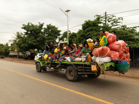 Le Cambodge appelle à un 
