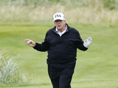L'Europe va tenter d'arracher un accord douanier à Trump