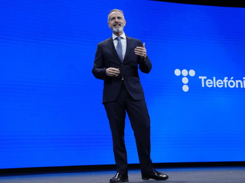 Telefonica confirme ses objectifs malgré une nouvelle perte nette