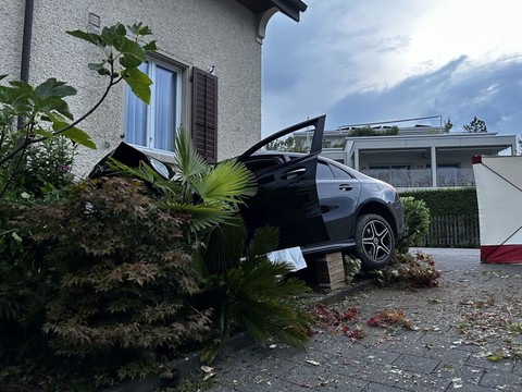 Deux adolescents tués dans un accident de la circulation à Wohlen