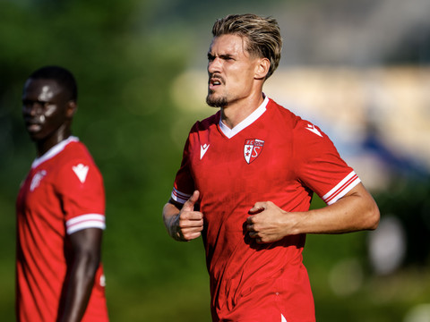 Kololli prolonge jusqu'en 2027 avec Sion
