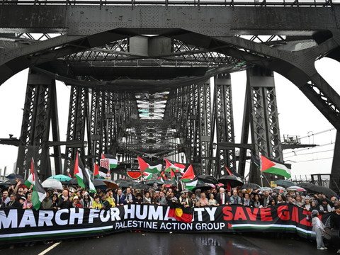 Des dizaines de milliers de manifestants pro-palestiniens à Sydney