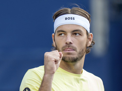Fritz domine Rublev pour passer en demi-finale