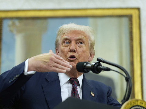 Ukraine: Trump prêt à rencontrer Poutine 