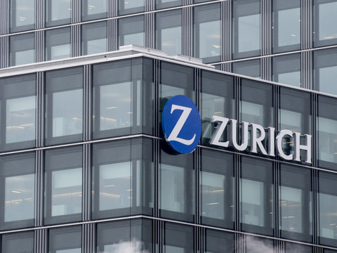 Zurich Insurance améliore sa rentabilité sur six mois