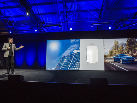 Tesla veut fournir de l'électricité aux Britanniques