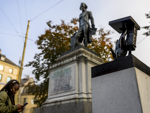 Petite statue de David de Pury arrachée: plainte pénale