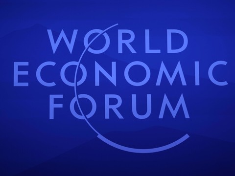 André Hoffmann et Larry Fink présidents par intérim du WEF