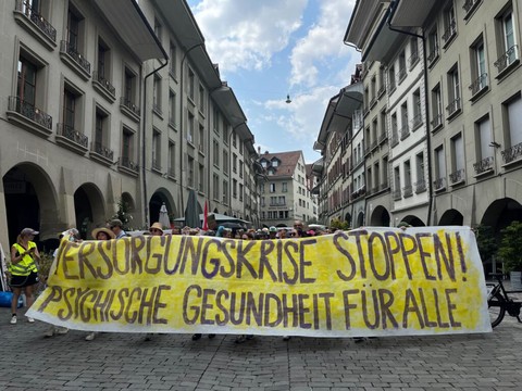 Manifestation à Berne pour l'accès à la psychothérapie