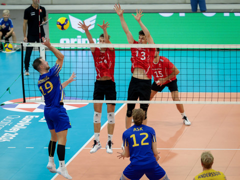 Qualifications pour l'Euro: la Suisse termine en tête de son groupe
