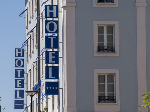 Le nombre de nuitées hôtelières progresse en juillet