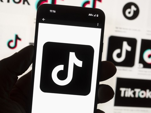 La Maison-Blanche lance son compte TikTok, menacé d'interdiction