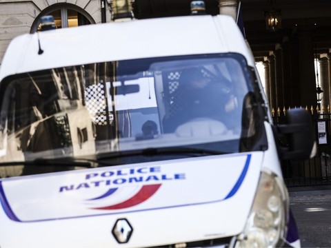 Deux adolescentes percutées mortellement par un train à Bordeaux
